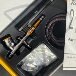 Alternative view of Aerografo - Paasche TG Talon Gravity Feed Airbrush Set