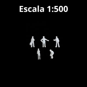 Monigotes blancos en escalas – 1:500